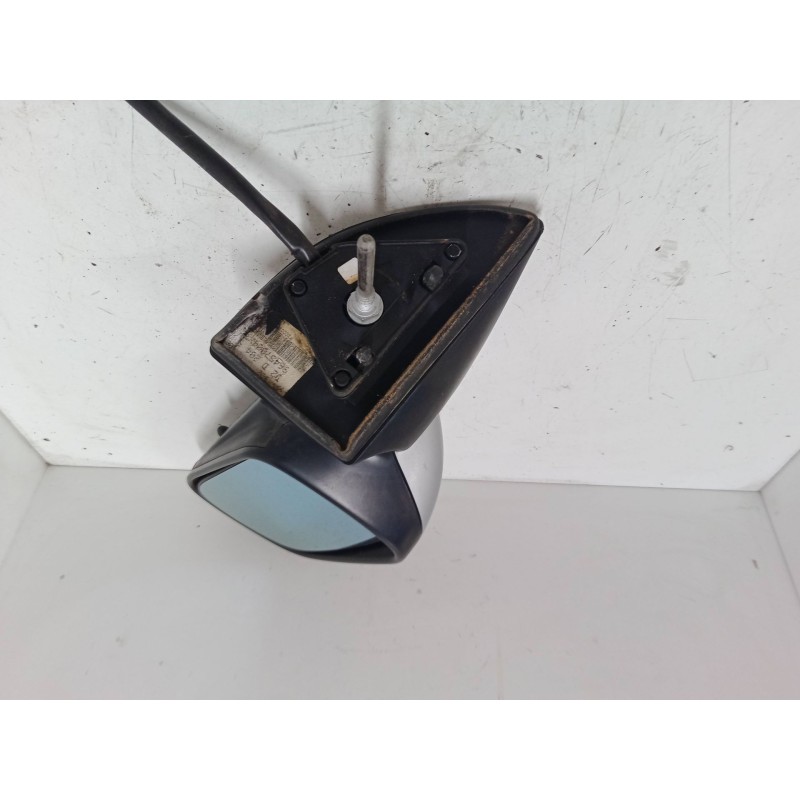 Recambio de retrovisor electrico derecho para peugeot 407 sw (6e_, 6d_) 2.0 hdi 135 referencia OEM IAM   