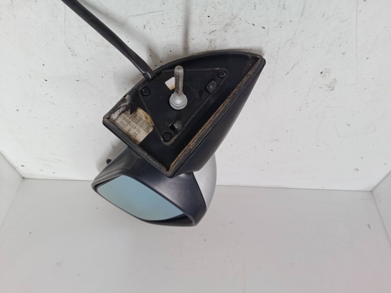 Recambio de retrovisor electrico derecho para peugeot 407 sw (6e_, 6d_) 2.0 hdi 135 referencia OEM IAM   