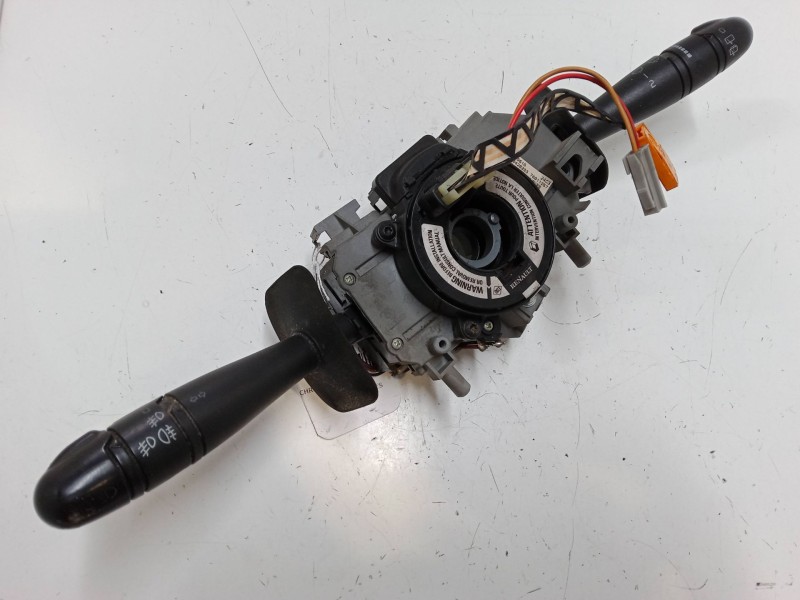 Recambio de mando luces para renault scénic i monospace (ja0/1_, fa0_) 1.9 dti (ja1u) referencia OEM IAM   