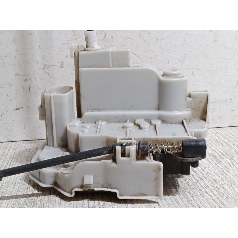 Recambio de cerradura puerta delantera derecha para fiat bravo ii (198_) 1.9 d multijet (198axb1a) referencia OEM IAM   