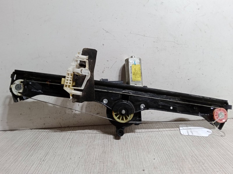 Recambio de elevalunas electrico delantero derecho para fiat bravo ii (198_) 1.9 d multijet (198axb1a) referencia OEM IAM   