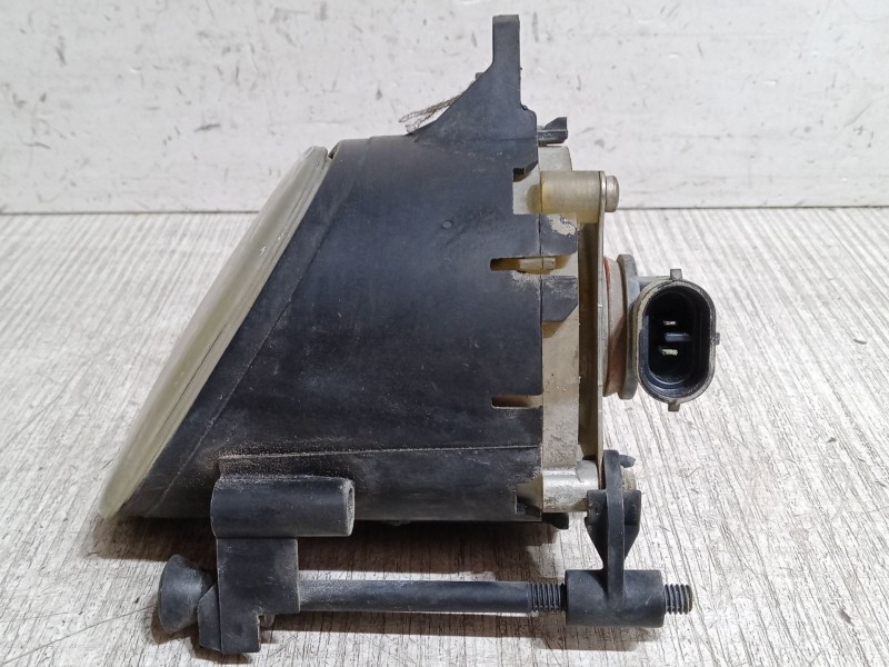 Recambio de faro antiniebla izquierdo para audi a4 b7 (8ec) 2.0 referencia OEM IAM    Recambio de faro antiniebla izquierdo para audi a4 b7 (8ec) 2.0 referencia OEM IAM
