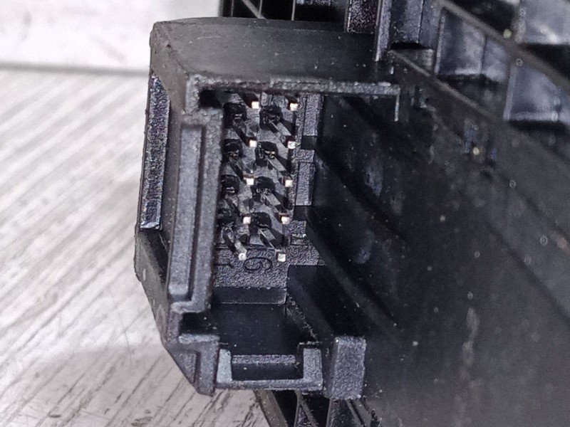 Recambio de mando elevalunas delantero izquierdo para audi a4 b7 (8ec) 2.0 referencia OEM IAM   