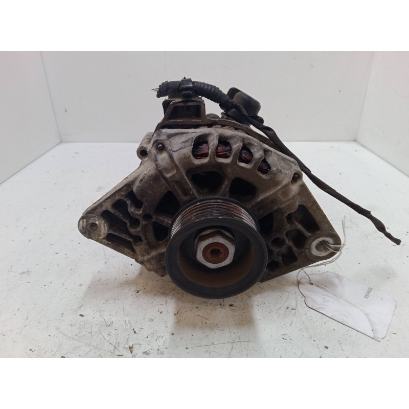 Recambio de alternador para hyundai i30 (fd) 1.4 referencia OEM IAM 373002B101  