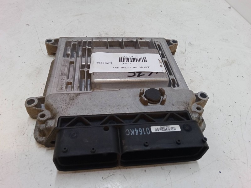 Recambio de centralita motor uce para hyundai i30 (fd) 1.4 referencia OEM IAM 39112-2B102 9001040164KC 