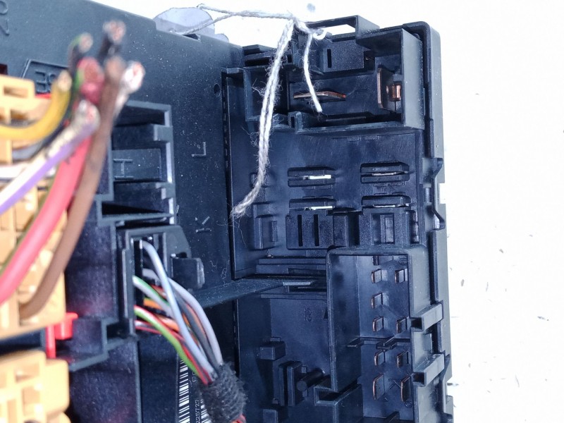 Recambio de bsi para audi a3 (8p1) 1.6 fsi referencia OEM IAM 8P0907279K F005V00584 