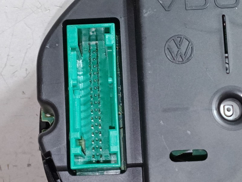 Recambio de cuadro instrumentos para volkswagen polo (9n_, 9a_) 1.2 12v referencia OEM IAM   