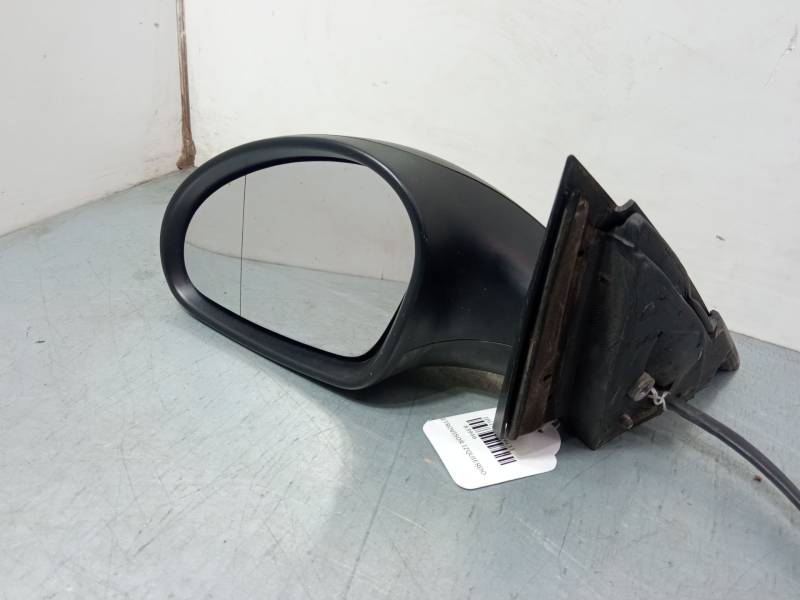 RETROVISOR IZQUIERDO 