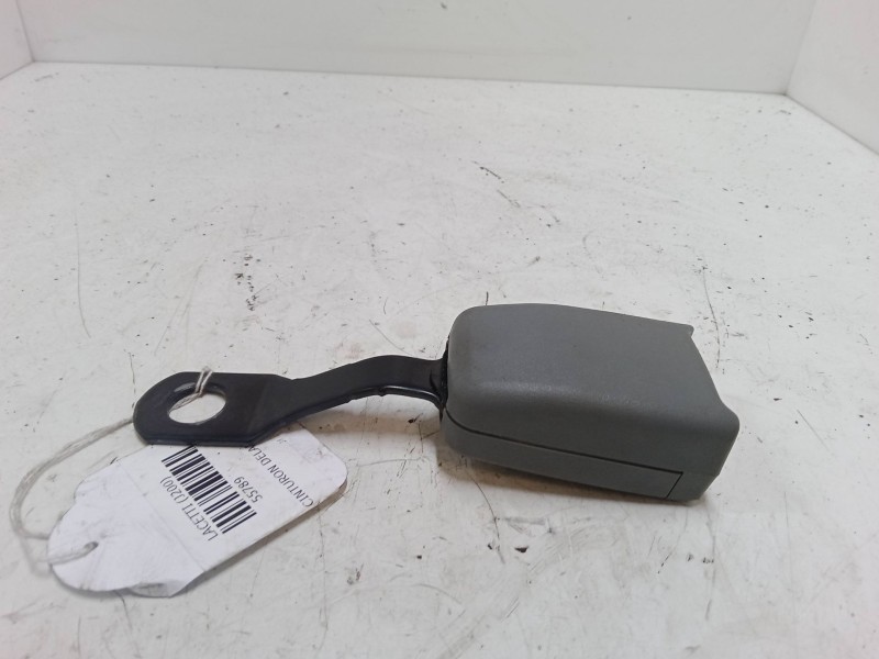 Recambio de anclaje cinturon delantero derecho para chevrolet lacetti (j200) 1.4 16v referencia OEM IAM   