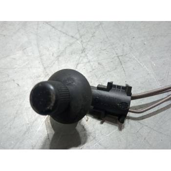 RETROVISOR IZQUIERDO 