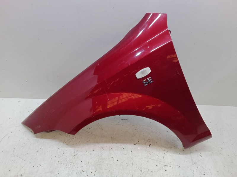 Recambio de aleta delantera izquierda para chevrolet lacetti (j200) 1.4 16v referencia OEM IAM   