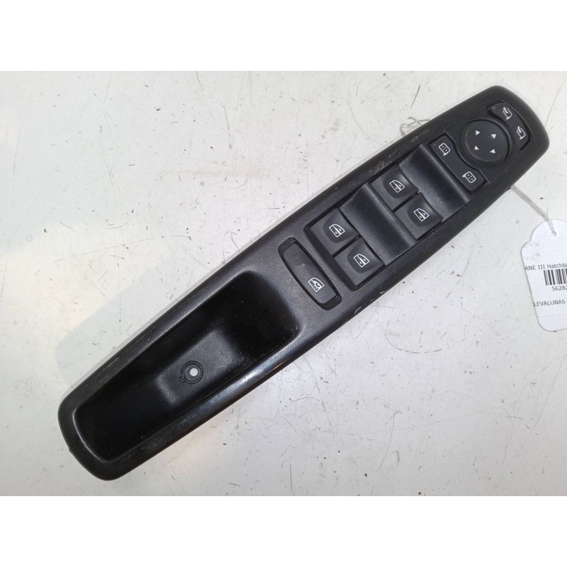 Recambio de mando elevalunas delantero izquierdo para renault megane iii hatchback (bz0/1_, b3_) 1.2 tce (bz2b, bz11) referencia