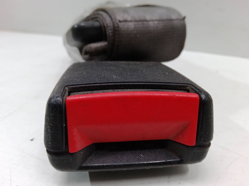 Recambio de anclaje cinturon trasero derecho para seat toledo ii (1m2) 1.9 tdi referencia OEM IAM   