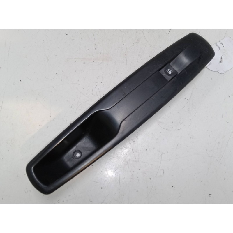 Recambio de mando elevalunas delantero derecho para renault megane iii hatchback (bz0/1_, b3_) 1.2 tce (bz2b, bz11) referencia O