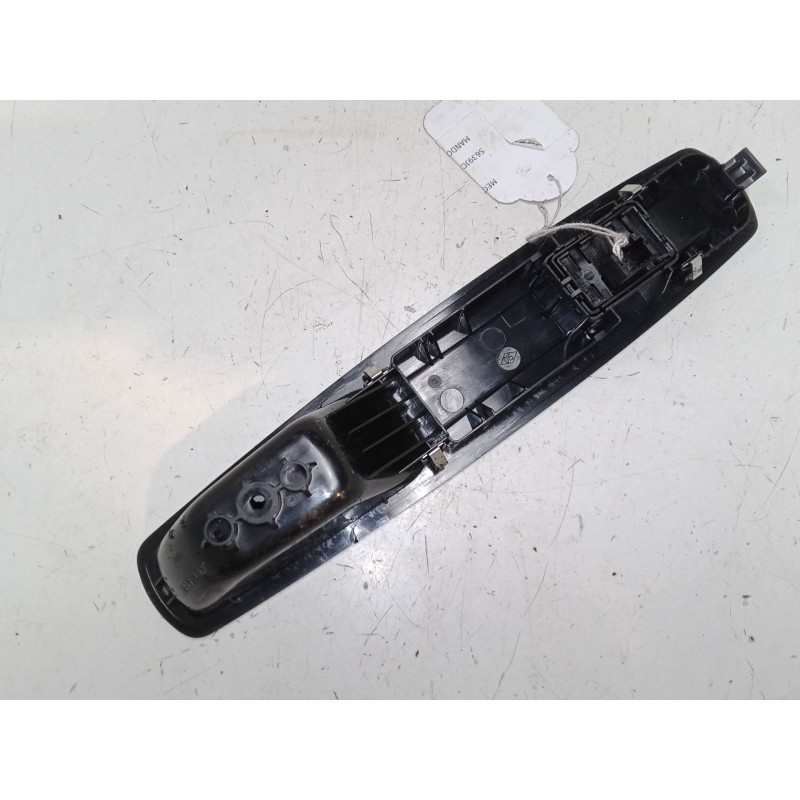 Recambio de mando elevalunas delantero derecho para renault megane iii hatchback (bz0/1_, b3_) 1.2 tce (bz2b, bz11) referencia O