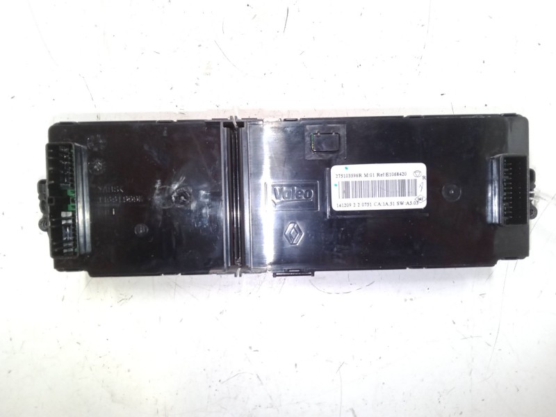 Recambio de mando climatizador para renault megane iii hatchback (bz0/1_, b3_) 1.2 tce (bz2b, bz11) referencia OEM IAM 275103596