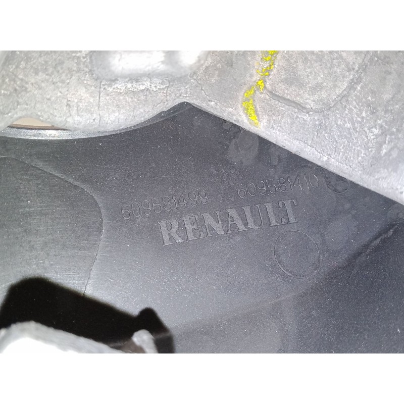 Recambio de volante multifincion para renault megane iii hatchback (bz0/1_, b3_) 1.2 tce (bz2b, bz11) referencia OEM IAM   