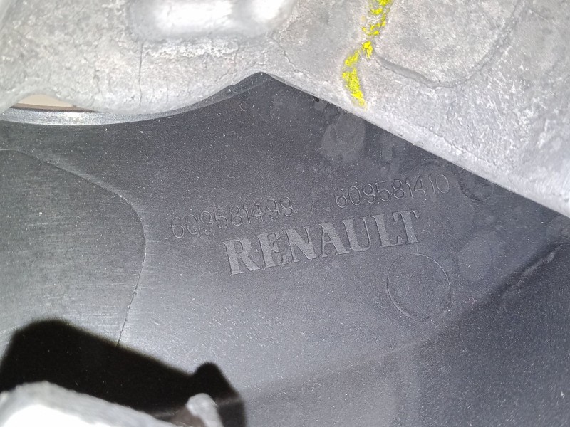 Recambio de volante multifincion para renault megane iii hatchback (bz0/1_, b3_) 1.2 tce (bz2b, bz11) referencia OEM IAM   