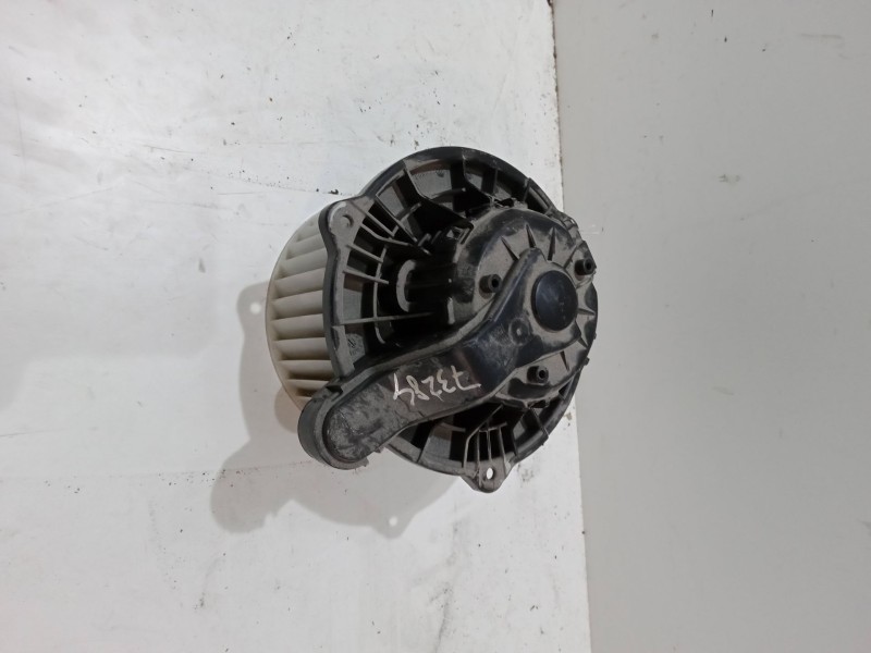 Recambio de motor calefaccion para kia sportage iii (sl) 1.7 crdi referencia OEM IAM   