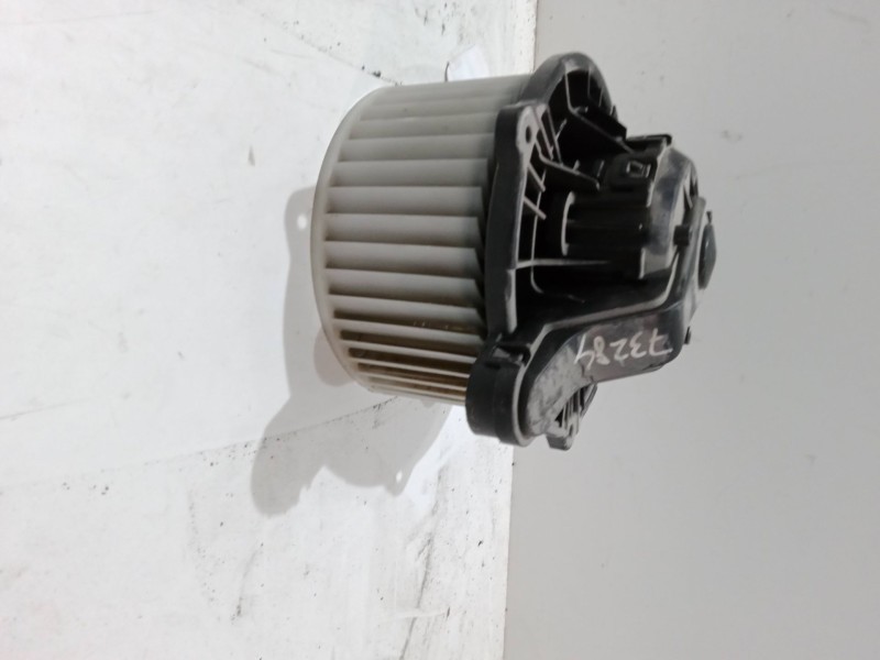 Recambio de motor calefaccion para kia sportage iii (sl) 1.7 crdi referencia OEM IAM   