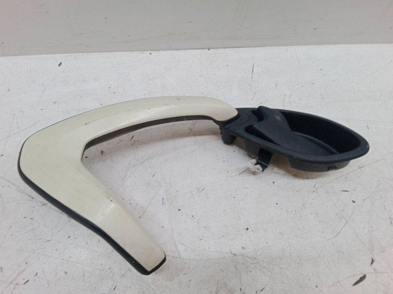 Recambio de maneta interior puerta delantera izquierda para ford ka (ru8) 1.2 referencia OEM IAM   
