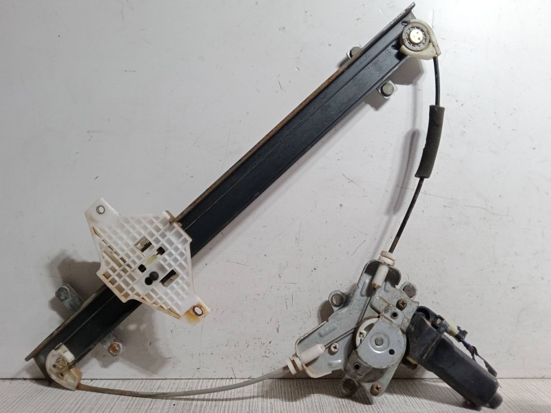 Recambio de elevalunas electrico delantero derecho para hyundai terracan (hp) 2.9 crdi 4wd referencia OEM IAM   