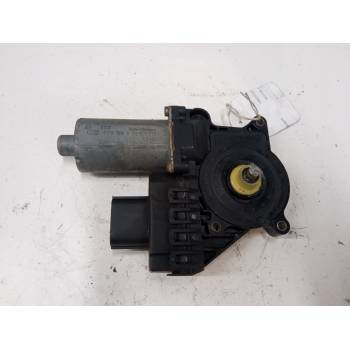 MOTOR ELEVALUNA DELANTERO IZQUIERDO 