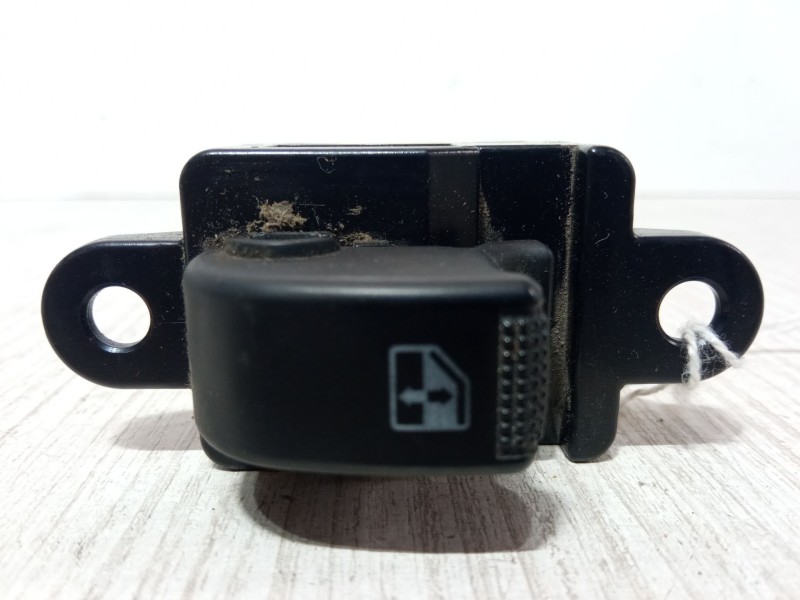 Recambio de mando elevalunas delantero derecho para hyundai atos (mx) 1.1 referencia OEM IAM 93580-05050  