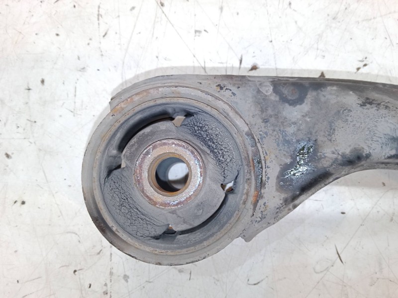 Recambio de brazo suspension inferior delantero derecho para hyundai i30 (fd) 1.4 referencia OEM IAM   