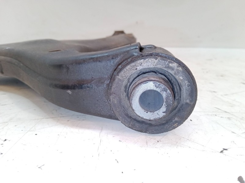 Recambio de brazo suspension inferior delantero derecho para hyundai i30 (fd) 1.4 referencia OEM IAM   
