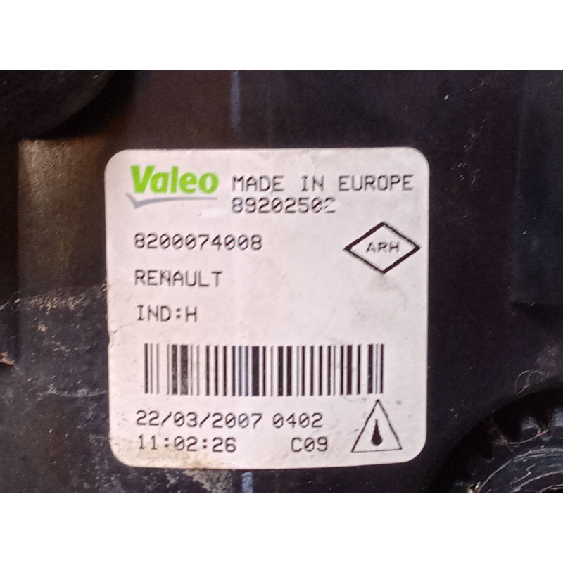 Recambio de faro antiniebla derecho para renault megane ii coupé-cabriolet (em0/1_) 1.5 dci (em1e) referencia OEM IAM   
