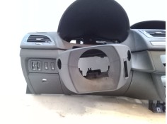 Recambio de salpicadero para renault megane iii hatchback (bz0/1_, b3_) 1.2 tce (bz2b, bz11) referencia OEM IAM    2