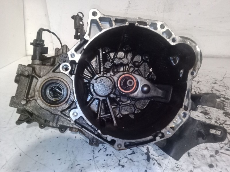 Recambio de caja de cambios manual 5 velocidades para hyundai i30 (fd) 1.4 referencia OEM IAM T9J5G  