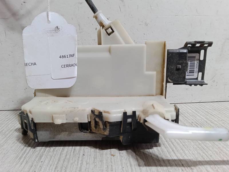 CERRADURA PUERTA DELANTERA DERECHA 