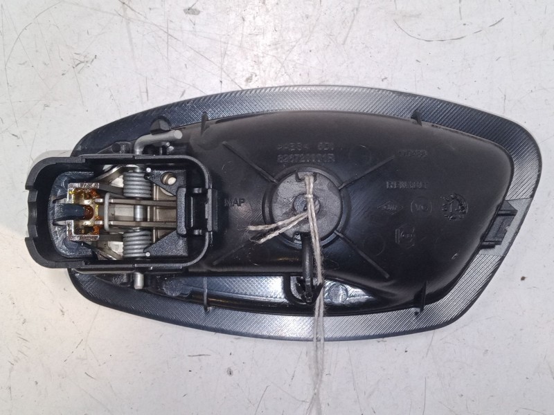 Recambio de maneta interior puerta delantera derecha para renault megane iii hatchback (bz0/1_, b3_) 1.2 tce (bz2b, bz11) refere