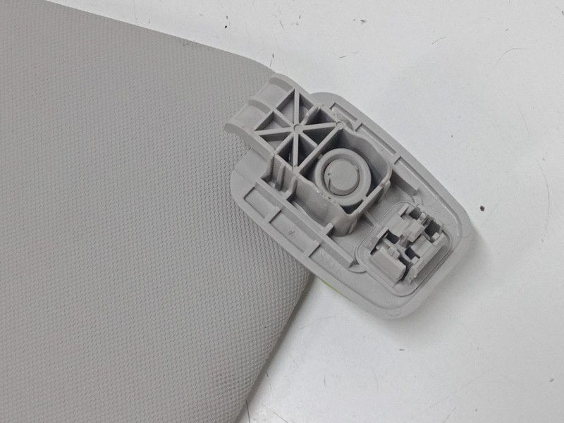 Recambio de parasol derecho para renault megane iii hatchback (bz0/1_, b3_) 1.2 tce (bz2b, bz11) referencia OEM IAM   