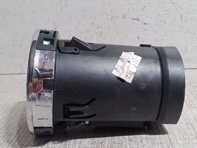 Recambio de aireador central para peugeot 308 i (4a_, 4c_) 1.6 hdi referencia OEM IAM   