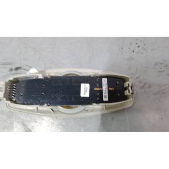 LUZ INTERIOR TRASERA AM5113K767BB 
