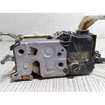 CERRADURA PUERTA DELANTERA DERECHA 