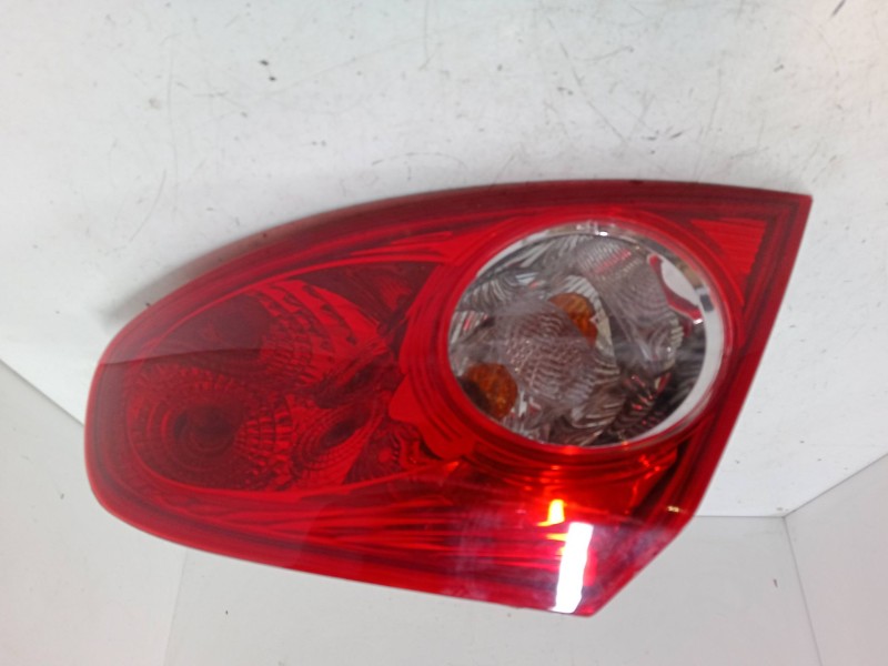 Recambio de piloto trasero derecho para chevrolet lacetti (j200) 1.4 16v referencia OEM IAM   