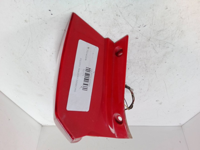 Recambio de piloto trasero derecho para chevrolet lacetti (j200) 1.4 16v referencia OEM IAM   