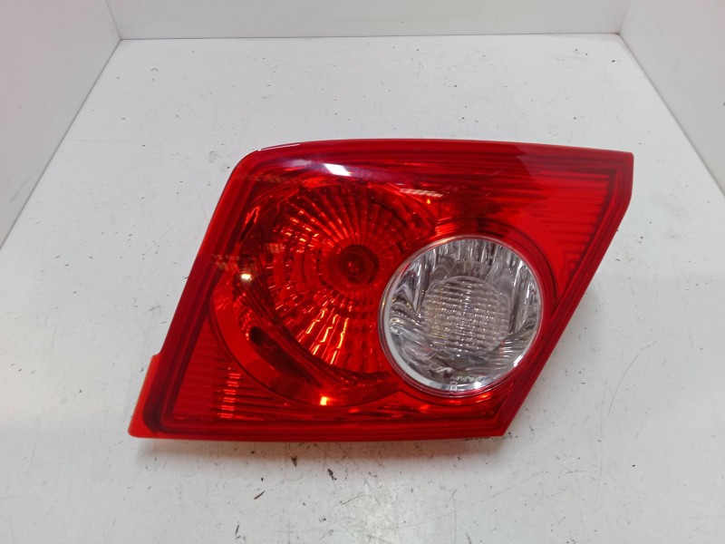 Recambio de piloto trasero porton derecho para chevrolet lacetti (j200) 1.4 16v referencia OEM IAM   