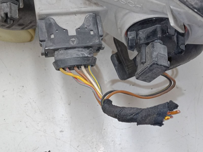 Recambio de faro derecho para mercedes-benz clase a (w168) a 140 (168.031, 168.131) referencia OEM IAM   