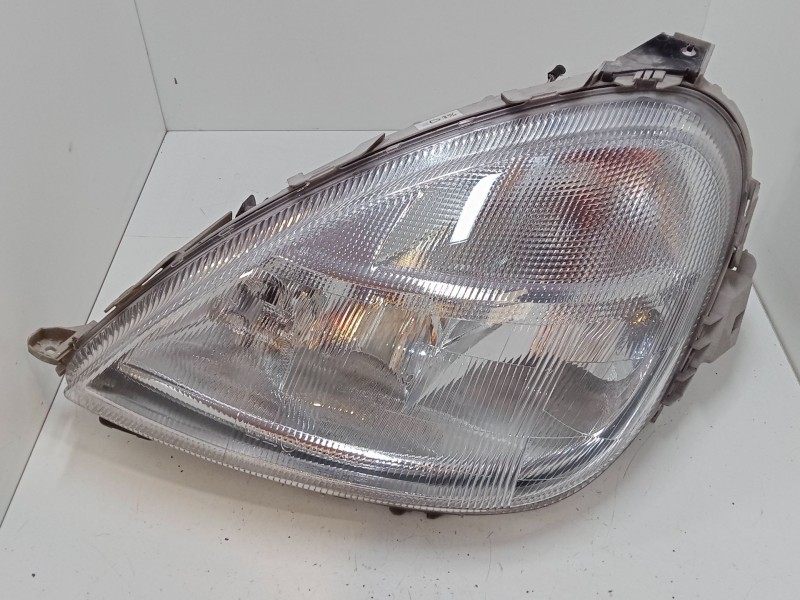 Recambio de faro izquierdo para mercedes-benz clase a (w168) a 140 (168.031, 168.131) referencia OEM IAM    Recambio de faro izquierdo para mercedes-benz clase a (w168) a 140 (168.031, 168.131) referencia OEM IAM