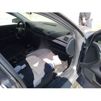 AUDI A4 B6 AVANT (8E5)