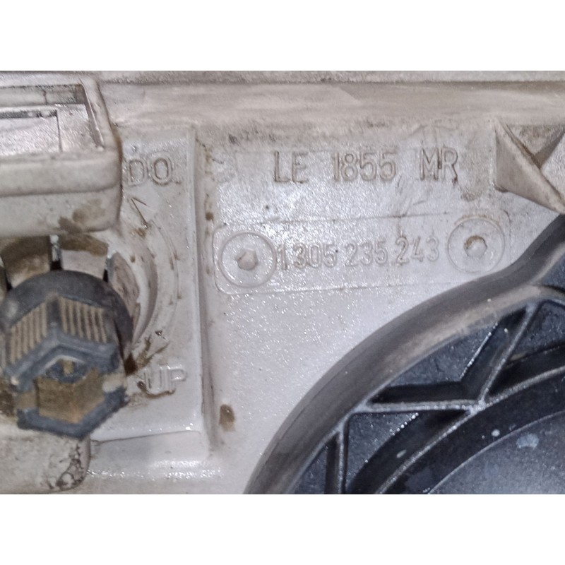 Recambio de faro derecho para mercedes-benz clase s (w140) 300 se, sel/s320 (140.032, 140.033) referencia OEM IAM   