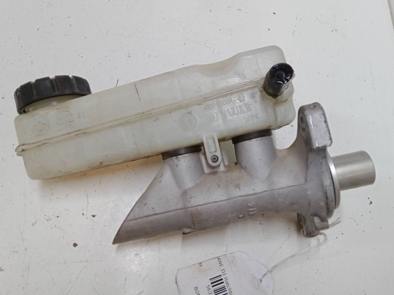 Recambio de bomba freno para renault megane iii hatchback (bz0/1_, b3_) 1.2 tce (bz2b, bz11) referencia OEM IAM   