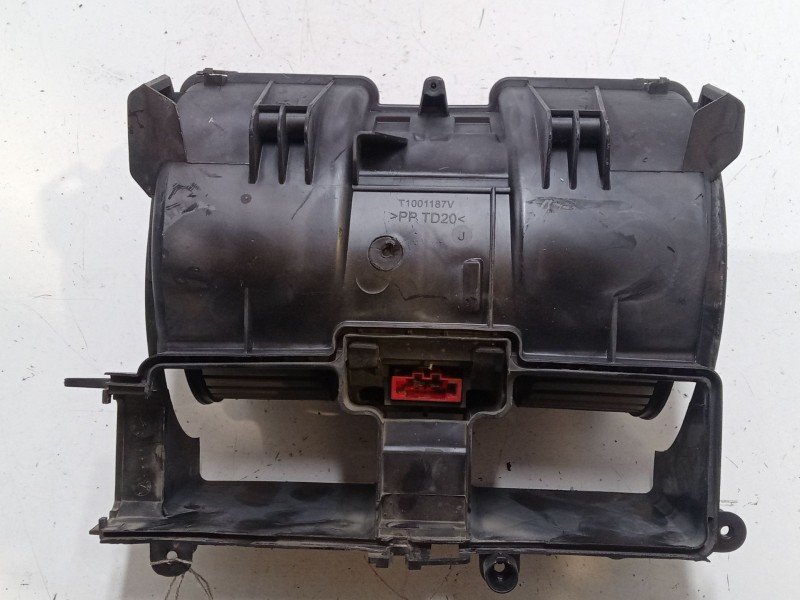 Recambio de motor calefaccion para renault megane iii hatchback (bz0/1_, b3_) 1.2 tce (bz2b, bz11) referencia OEM IAM T1009074B 