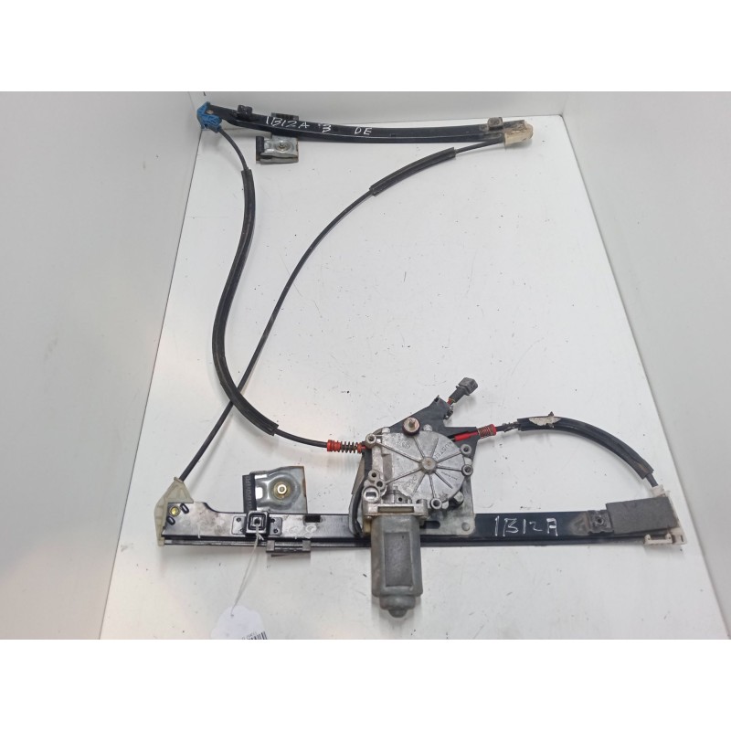 Recambio de elevalunas electrico delantero derecho para seat ibiza ii (6k1) 1.4 i referencia OEM IAM 6K3959802C  