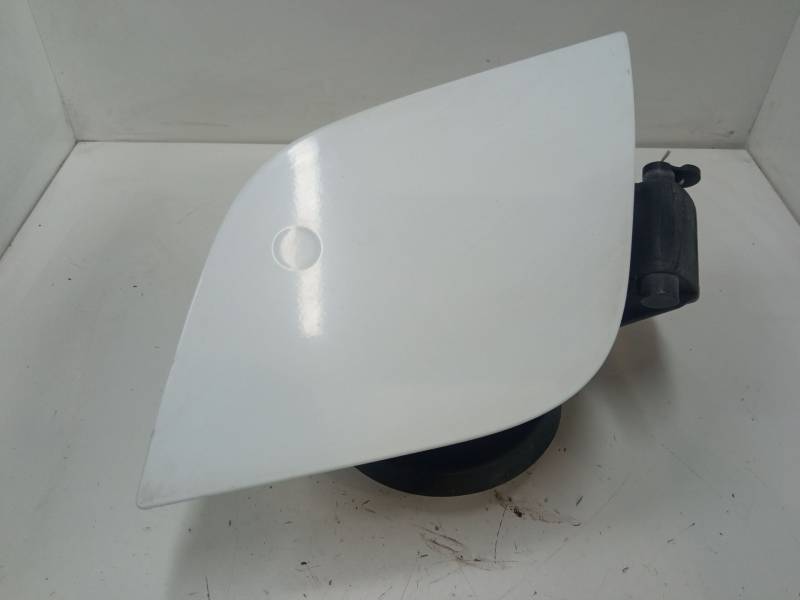 TAPA EXTERIOR COMBUSTIBLE 